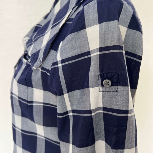 UNIQUE! Banana Republic Short Sleeved Blue Plaid Cotton Button Up Shirt - Picture 7 of 10